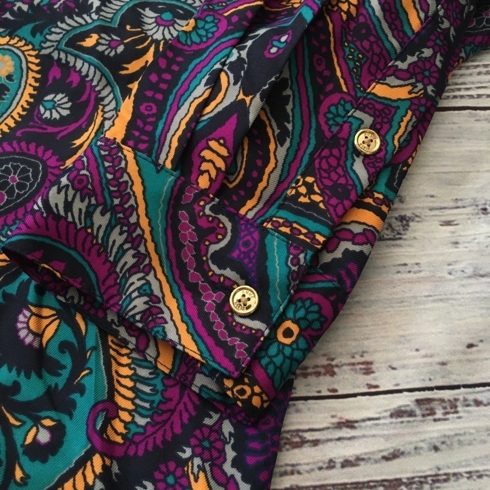 Button Up Long Sleeve V Neck Paisley Blouse - Picture 3 of 6